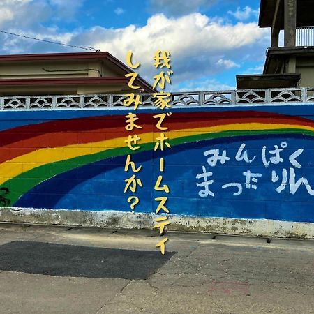 民泊まったりん人 Apartment Kumejima Bagian luar foto